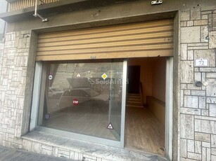 Capannone in Affitto a Reggio Calabria, zona Centro, 650€, 50 m²