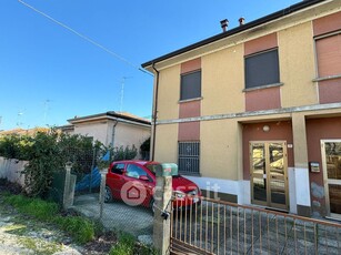 Casa Bi/Trifamiliare in Affitto in Via Garda Menata 51 a Argenta