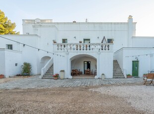 Casa in vendita in Fasano, Italia