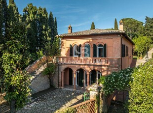 Casa in vendita in Perugia, Italia