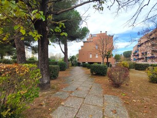 Fano - ZONA FLAMINIO VENDESI APPARTAMENTO CON GIARDINO CONDOMINIALE