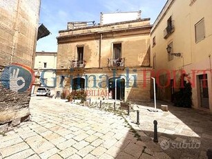 Locale commerciale a Lecce