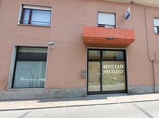 Negozio in centro a Borgomanero