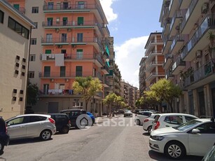 Negozio/Locale commerciale in Affitto in a Salerno