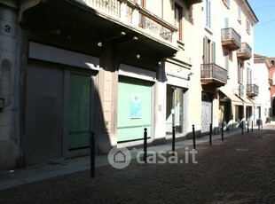 Negozio/Locale commerciale in Affitto in a Vigevano