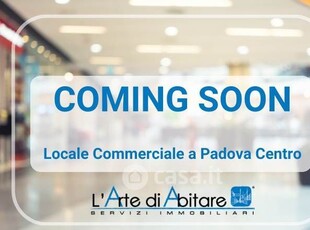Negozio/Locale commerciale in Affitto in Via Altinate 1 a Padova