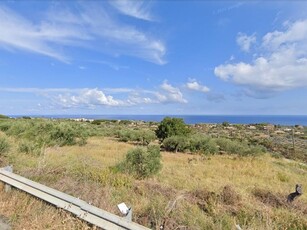 Terreno agricolo in Vendita a Messina, 65'000€, 7700 m²