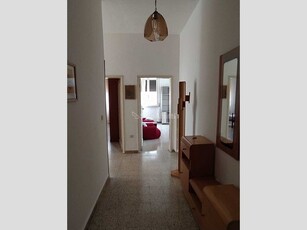 Trilocale in Affitto a Terni, 365€, 80 m², arredato
