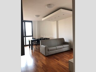 Trilocale in Affitto a Terni, zona Stazione, 460€, 80 m², arredato