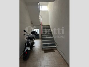 Trilocale in Vendita a Messina, 62'000€, 70 m², arredato