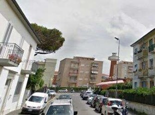 Trilocale ristrutturato, Livorno ardenza mare