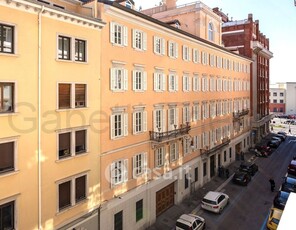 Ufficio in Affitto in a Trieste