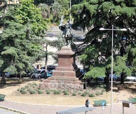 Ufficio in Affitto in Piazza Tommaseo 1 a Genova