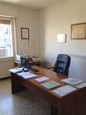 Ufficio / Studio in vendita a La Spezia - Zona: Mazzetta