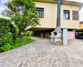Villa in Affitto in Via Giovanni Guidiccioni 99 a Lucca