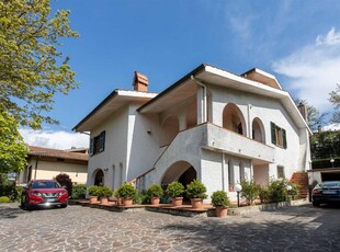 Villa in vendita a Quarrata