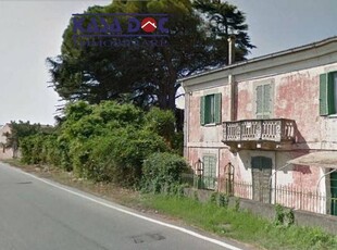 Villa unifamigliare di 378 mq a Catanzaro