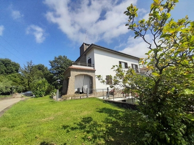 Villa Bifamiliare con giardino a Bracciano