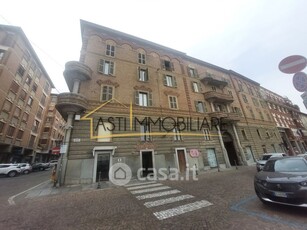 Appartamento in Affitto in Piazza Medici 16 a Asti