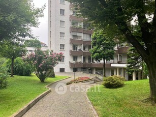 Appartamento in Affitto in Via Arzaga 11 a Milano