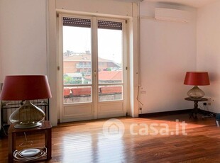 Appartamento in Affitto in Via Bianca di Savoia 7 a Milano