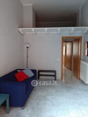 Appartamento in Affitto in Via Cadibona 4 a Milano