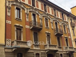 Appartamento in Affitto in Via Ciro Menotti a Milano