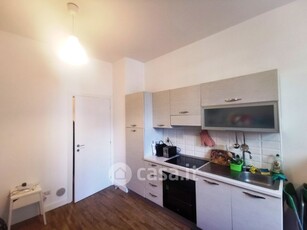 Appartamento in Affitto in Via Correggio 16 a Milano