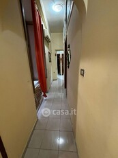 Appartamento in Affitto in Via dei Tribunali a Napoli