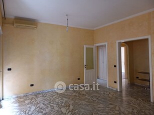 Appartamento in Affitto in Via delle Baleniere 62 a Roma