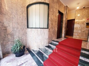 Appartamento in Affitto in Via Domizio Ulpiano a Milano