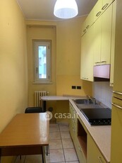 Appartamento in Affitto in Via Edoardo Bassini 43 a Milano