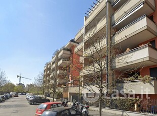 Appartamento in Affitto in Via Erice 8 a Milano