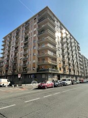 Appartamento in Affitto in Via Filadelfia a Torino