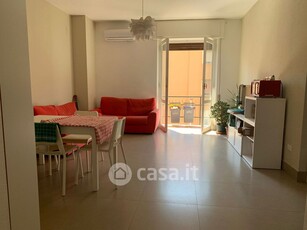 Appartamento in Affitto in Via Francesco Salaris a Cagliari