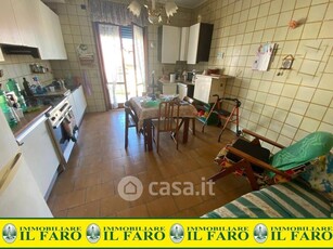 Appartamento in Affitto in Via Giardini a Giugliano in Campania