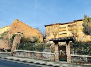 Appartamento in Affitto in Via Giovanni Giobert 27 a Asti