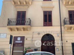 Appartamento in Affitto in Via MAZZINI /VIA LA LUMIA a Palermo