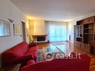Appartamento in Affitto in Via Morego a Genova