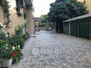Appartamento in Affitto in Via Oropa 5 a Milano