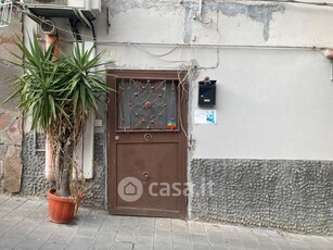 Appartamento in Affitto in Via San Attanasio a Napoli
