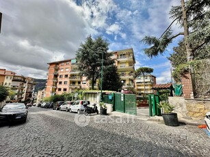 Appartamento in Affitto in Via San Domenico 24 a Napoli