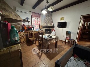 Appartamento in Affitto in Via Sant Isidoro 18 a Palermo