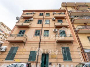 Appartamento in Affitto in Via Serradifalco 90 a Palermo