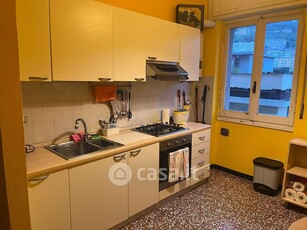 Appartamento in Affitto in Via Tortona 19 a Genova