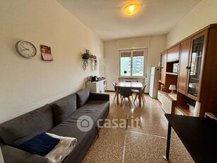 Appartamento in Affitto in Via Valsolda 3 a Milano
