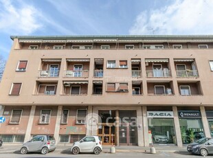 Appartamento in Affitto in Via Veglia a Milano