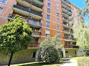 Appartamento in vendita a Corsico Milano