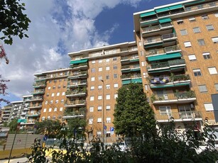 Appartamento in vendita a Milano Primaticcio