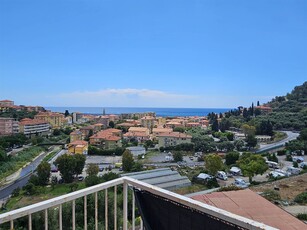 Appartamento in vendita a San Lorenzo Al Mare Imperia